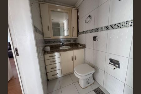 Apartamento à venda com 98m², 2 quartos e sem vaga Apartamento à venda com 98m², 2 quartos e sem vagaBanheiro