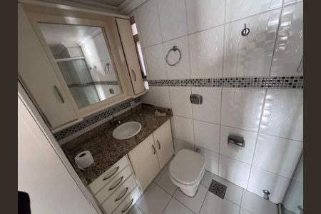 Apartamento à venda com 98m², 2 quartos e sem vaga Apartamento à venda com 98m², 2 quartos e sem vagaBanheiro
