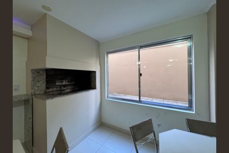 Apartamento à venda com 98m², 2 quartos e sem vaga Apartamento à venda com 98m², 2 quartos e sem vagaÁrea comum