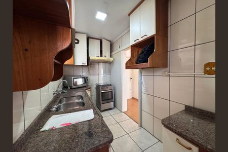 Apartamento à venda com 98m², 2 quartos e sem vaga Apartamento à venda com 98m², 2 quartos e sem vagaCozinha