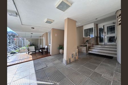 Apartamento à venda com 98m², 2 quartos e sem vaga Apartamento à venda com 98m², 2 quartos e sem vagaHall de Entrada