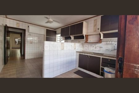 Casa à venda com 3 quartos, 159m² em Interlagos, São Paulo