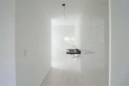 Apartamento à venda com 34m², 2 quartos e sem vaga