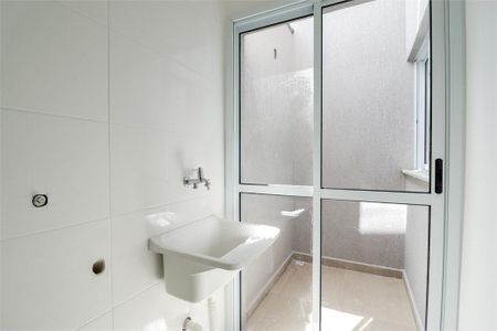 Apartamento à venda com 2 quartos, 33m² em Vila Constança, São Paulo