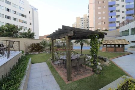 Apartamento à venda com 140m², 4 quartos e 3 vagas