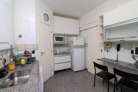 Apartamento à venda com 140m², 4 quartos e 3 vagas