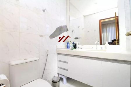 Apartamento à venda com 140m², 4 quartos e 3 vagas