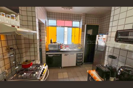 Apartamento à venda com 81m², 3 quartos e 2 vagasCozinha