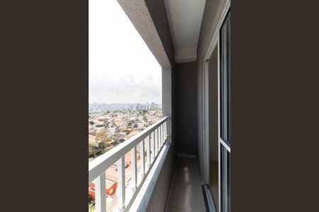 Studio para alugar com 19m², 1 quarto e sem vaga Studio para alugar com 19m², 1 quarto e sem vagaVaranda