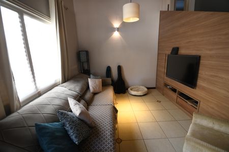 Casa de condomínio à venda com 192m², 3 quartos e 4 vagasSala