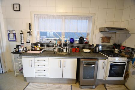 Casa de condomínio à venda com 192m², 3 quartos e 4 vagasCozinha