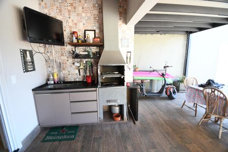 Casa de condomínio à venda com 192m², 3 quartos e 4 vagasVaranda gourmet