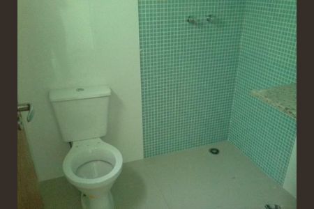 Casa à venda com 115m², 2 quartos e 2 vagas