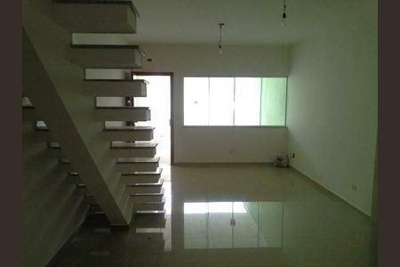 Casa à venda com 2 quartos, 115m² em Vila Guarani (Zona Sul), São Paulo