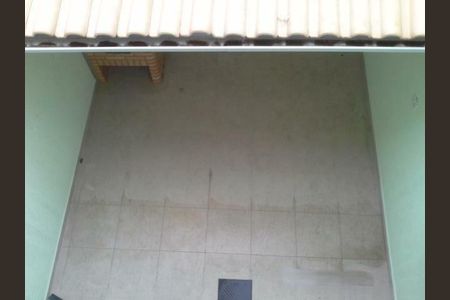 Casa à venda com 115m², 2 quartos e 2 vagas