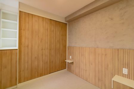 Quarto 1 de apartamento para alugar com 2 quartos, 42m² em Vila Mira, São Paulo