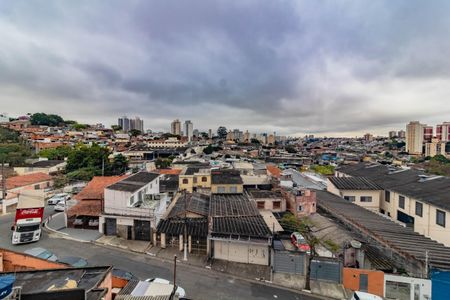Quarto 2 Vista  de apartamento para alugar com 2 quartos, 42m² em Vila Mira, São Paulo