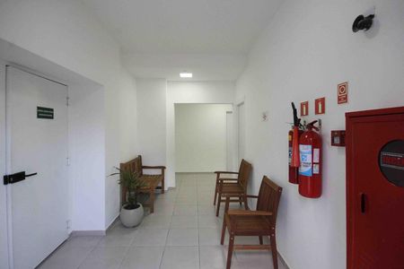 Área comum de kitnet/studio para alugar com 1 quarto, 28m² em Vila Ema, São Paulo