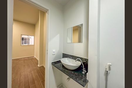 Studio para alugar com 40m², 1 quarto e sem vaga Studio para alugar com 40m², 1 quarto e sem vagaBanheiro Social