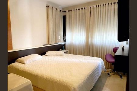 Apartamento à venda com 3 quartos, 157m² em Bela Vista, Porto Alegre