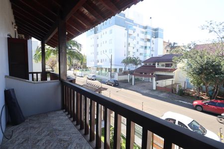 Sacada de casa para alugar com 5 quartos, 600m² em Marechal Rondon, Canoas