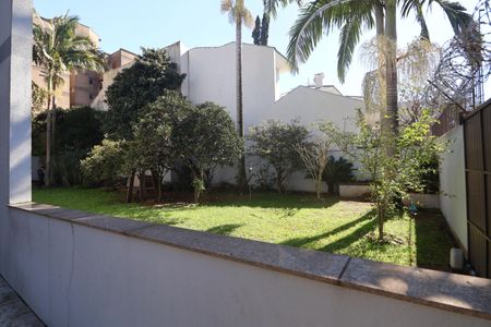 Casa para alugar com 600m², 5 quartos e 2 vagasÁrea externa