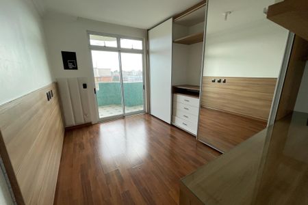 Apartamento para alugar com 258m², 3 quartos e 3 vagas Apartamento para alugar com 258m², 3 quartos e 3 vagasSuíte