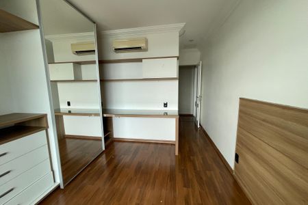 Apartamento para alugar com 258m², 3 quartos e 3 vagas Apartamento para alugar com 258m², 3 quartos e 3 vagasSuíte
