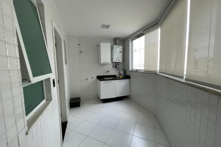 Apartamento para alugar com 258m², 3 quartos e 3 vagas Apartamento para alugar com 258m², 3 quartos e 3 vagasÁrea de Serviço