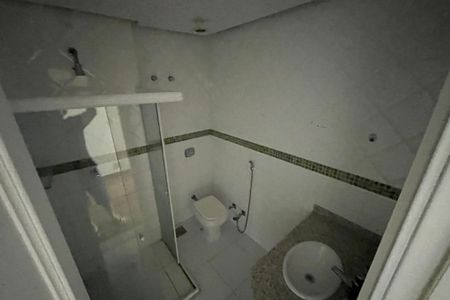 Apartamento para alugar com 258m², 3 quartos e 3 vagas Apartamento para alugar com 258m², 3 quartos e 3 vagasBanheiro da Suíte