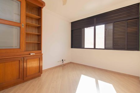 Apartamento para alugar com 160m², 3 quartos e 1 vagaQuarto 1
