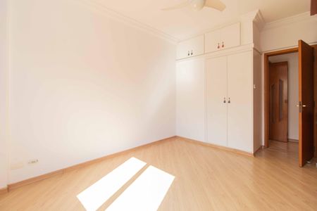 Apartamento para alugar com 160m², 3 quartos e 1 vagaQuarto 1