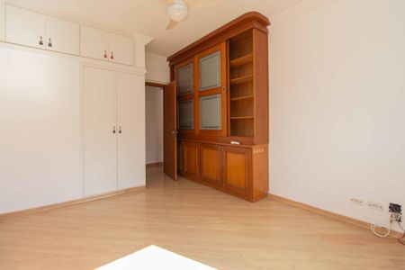 Apartamento para alugar com 160m², 3 quartos e 1 vagaQuarto 1