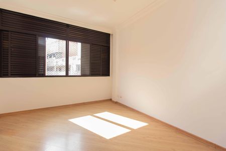 Apartamento para alugar com 160m², 3 quartos e 1 vagaQuarto 1