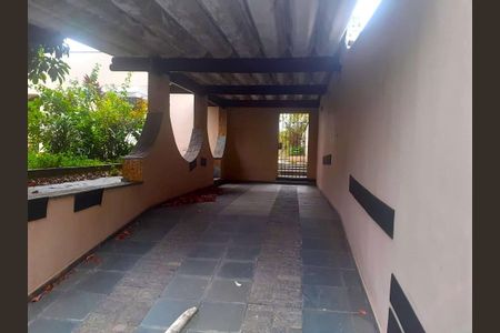 Casa à venda com 4 quartos, 410m² em Vila Alpina, São Paulo