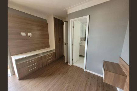 Apartamento à venda com 2 quartos, 76m² em Vila Paulo Silas, São Paulo