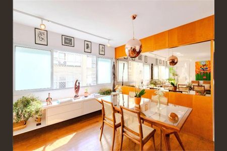 Apartamento à venda com 2 quartos, 125m² em Jardim Paulista, São Paulo