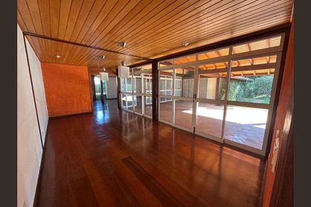 Casa à venda com 4 quartos, 617m² em Alphaville, Santana de Parnaíba