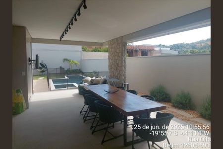 Casa à venda com 4 quartos, 253m² em Chácaras, Betim