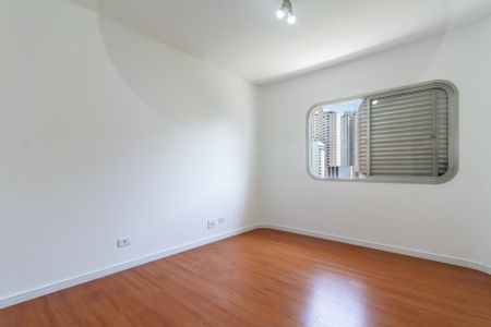 Apartamento à venda com 180m², 4 quartos e 3 vagas Apartamento à venda com 180m², 4 quartos e 3 vagasQuarto 2