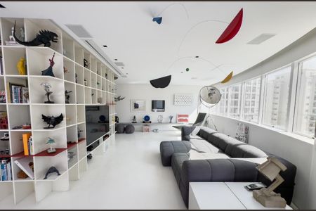 Apartamento à venda com 2 quartos, 202m² em Moema, São Paulo