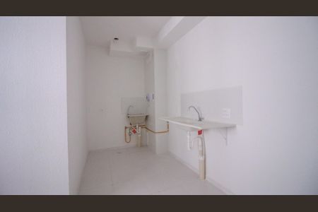 Apartamento para alugar com 32m², 2 quartos e sem vaga Apartamento para alugar com 32m², 2 quartos e sem vagaSala/Cozinha