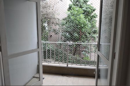 Apartamento à venda com 65m², 2 quartos e 1 vagaSala