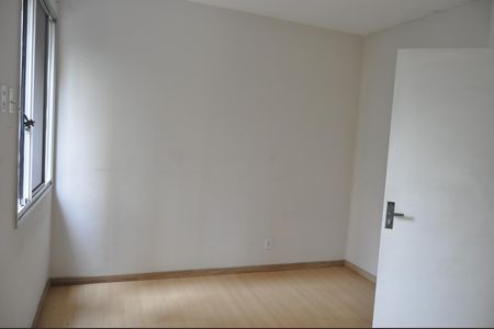 Apartamento à venda com 65m², 2 quartos e 1 vagaQuarto 2