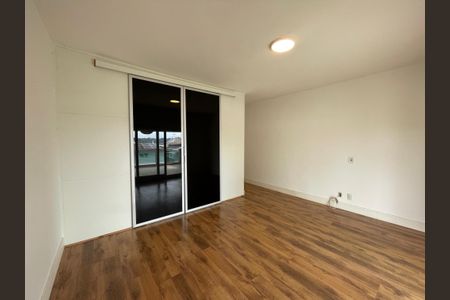 Casa de condomínio para alugar com 373m², 5 quartos e 4 vagasSuíte 1