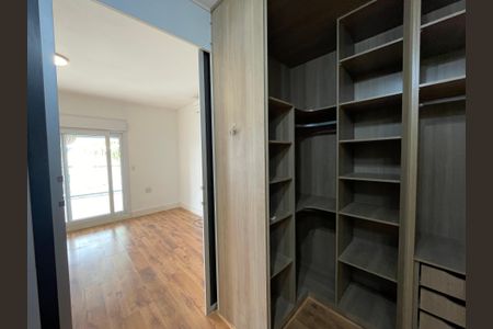 Casa de condomínio para alugar com 373m², 5 quartos e 4 vagasVaranda da Suíte 1