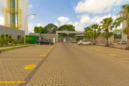 Apartamento à venda com 44m², 2 quartos e 1 vaga Apartamento à venda com 44m², 2 quartos e 1 vagaÁrea comum/garagem