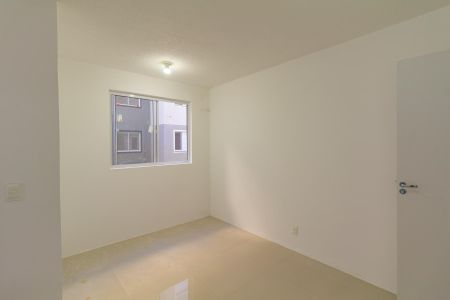 Apartamento à venda com 44m², 2 quartos e 1 vaga Apartamento à venda com 44m², 2 quartos e 1 vagaSala