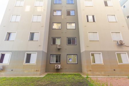 Apartamento à venda com 44m², 2 quartos e 1 vaga Apartamento à venda com 44m², 2 quartos e 1 vagaFachada do bloco