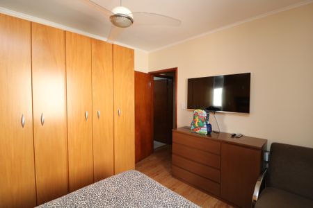 Quarto de casa à venda com 2 quartos, 132m² em Jardim Mimar, São Paulo